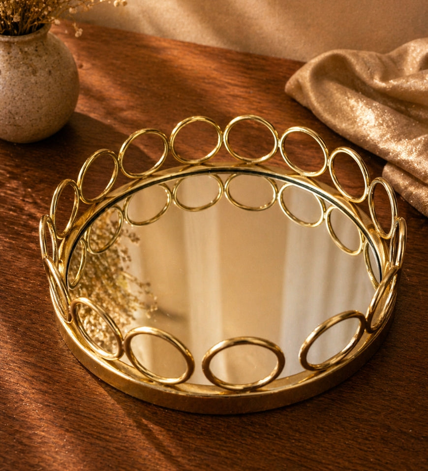 Elegant Ring Round Serving Platter